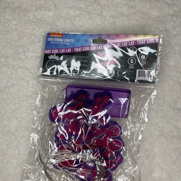 NICKELODEON LED 5FT STRING LIGHTS "THAT GIRL LAY LAY" BATTERY OPERATED SET OF 3 - Picture 3 of 6